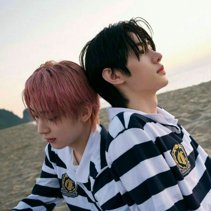 iluvnoo's tweet photo. SUNSUN AU / heartbreaker 

kîm sunøo y su grupo de amigos eran conocidos por jugar con los sentimientos de chicos y chicas sin importar nada. 

eso hasta que un molesto chico llegó a perseguir a sunøo e interponerse en cada uno de sus pasos. https://t.co/135taCmalU