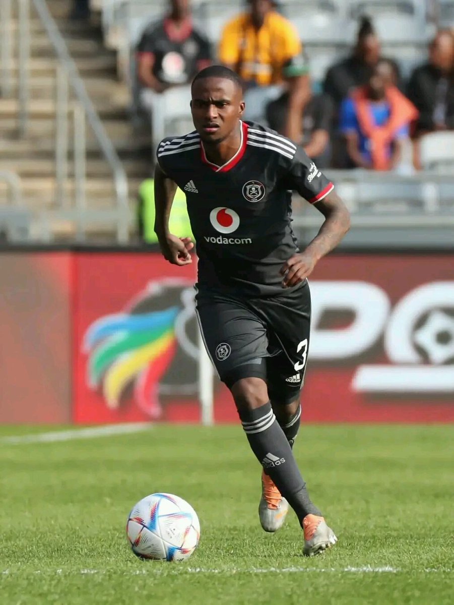Saleng is slowly replacing Lorch Retweet if you agree Orlando Pirates Jali