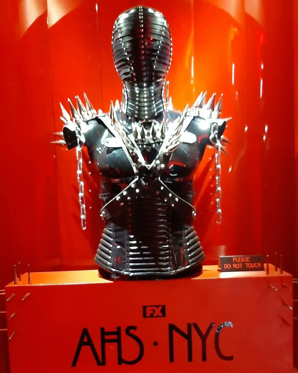 lolonyc24's tweet photo. My safe word was coven. @AHSFX 
#westvillage #AHSNYC 
Where are the cats? https://t.co/xGsaJmrRch