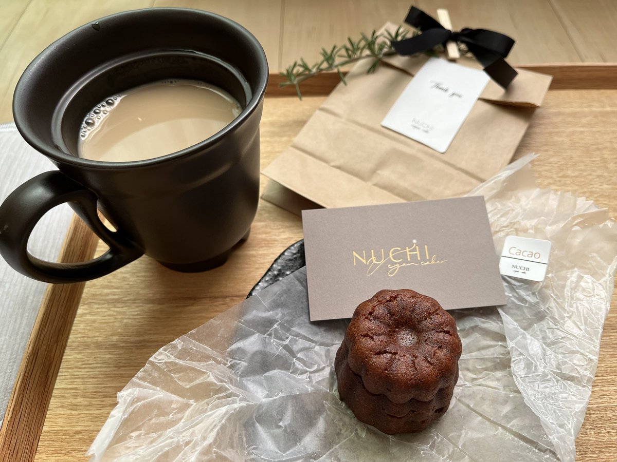 kottoncafe2's tweet photo. 早速 NUCHI さんのヴィーガン、グルテンフリーのカヌレで、おうちカフェ☕️🍃
#おうちカフェ
#ヴィーガン
#グルテンフリー
#カヌレ
#米粉のカヌレ
#NUCHI https://t.co/H69Ap4yKby