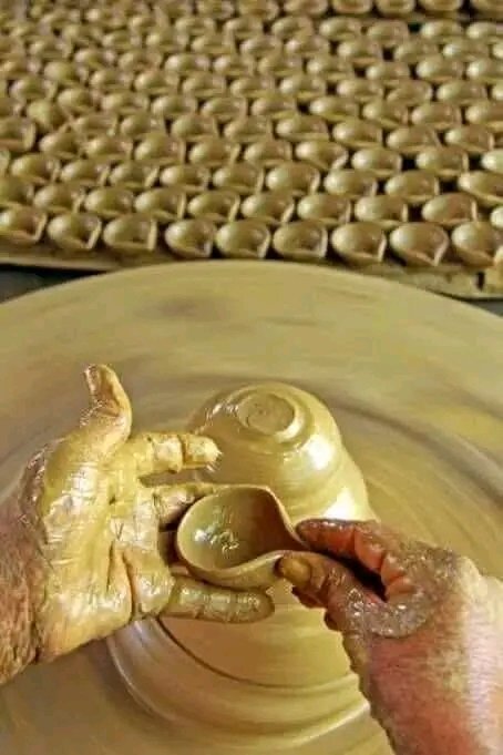 shivji138's tweet photo. दिया बन जाऊंगा तो देख लेना,
@
ये  मिट्टी   रौशनी   देने   लगेगी...

#Dipawali https://t.co/zacuCzxZ8k
