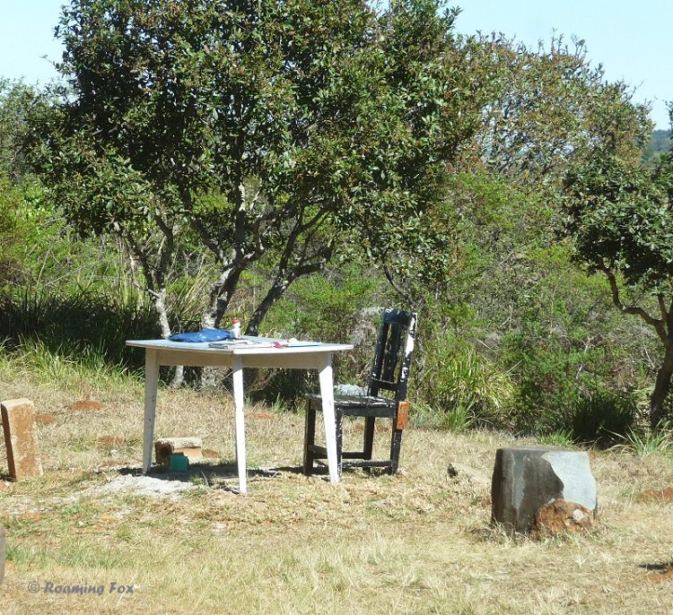roaming_fox's tweet image. The ‘reception’ at Mtarazi National Park. 😂 
At least it was in 2012. Maybe they’ve done some alterations by now. #officedecor #outsideoffice #backtonature #thisisafrica #africaspulse #travelmoments #travelmore #travelmemories