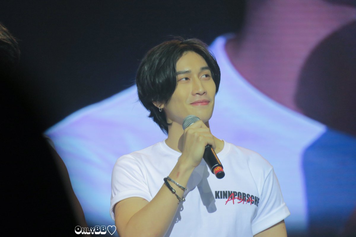 OnlyBBspace's tweet photo. 23.10.22 👀 
@biblesumett #bsumone 
#BibleWichapas 
#KinnPorscheWorldTour 
#KPWorldTourManila https://t.co/dPUZ9hgOhj