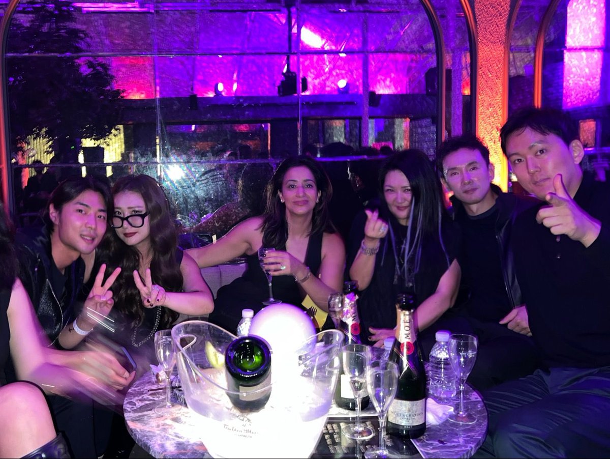 Gina Kim-Park tweet media