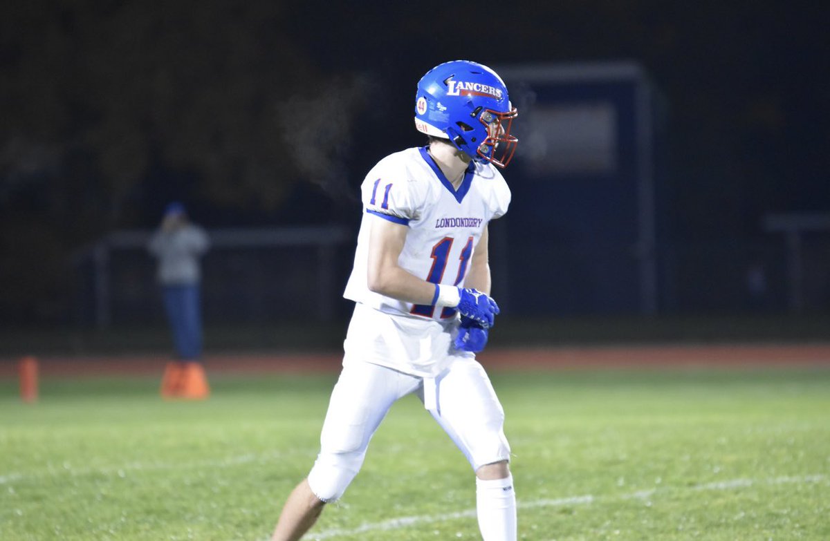 LondonderryFB's tweet photo. Congratulations to Andrew Kullman on breaking the single season receiving record last night! https://t.co/kxPLgn0Xcs