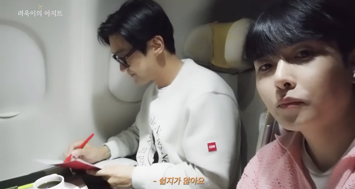 221023 Ryeowook’s youtube update : Super Show 9 Singapore ; youtu.be/EK-m1eA-3To 

#Siwon