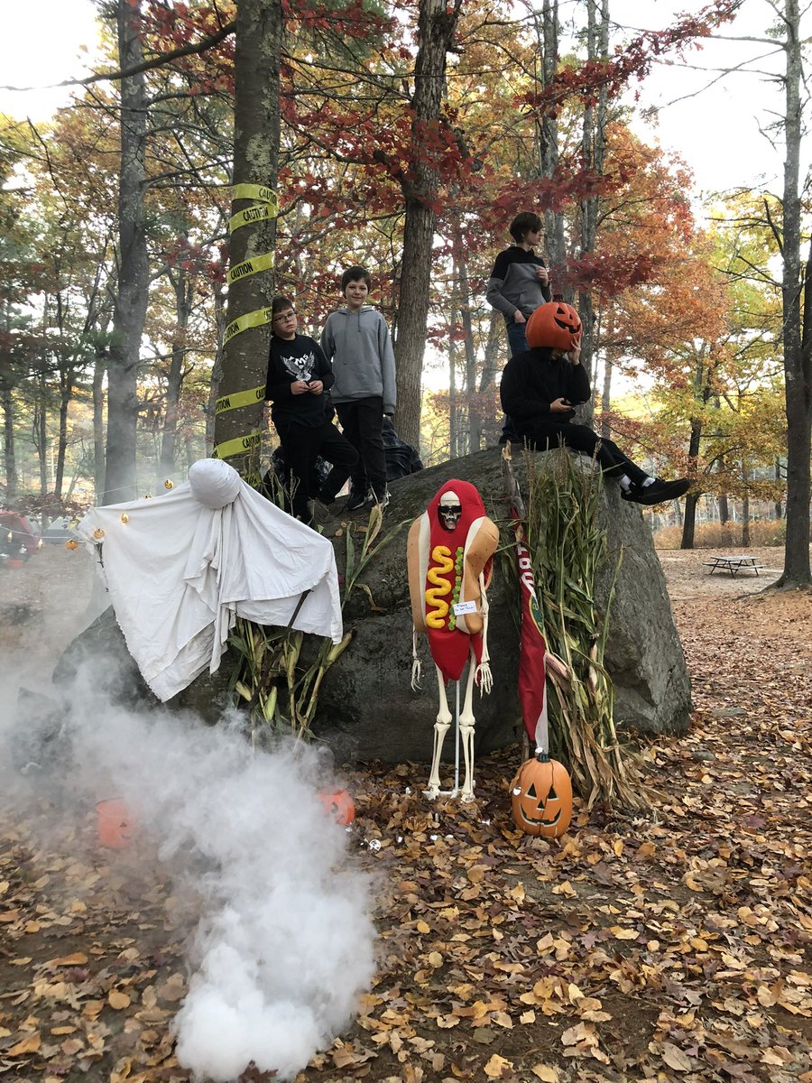 JessicaTurgeon's tweet photo. Camp Carpenter Spooktacular https://t.co/1cmVMmQmIw
