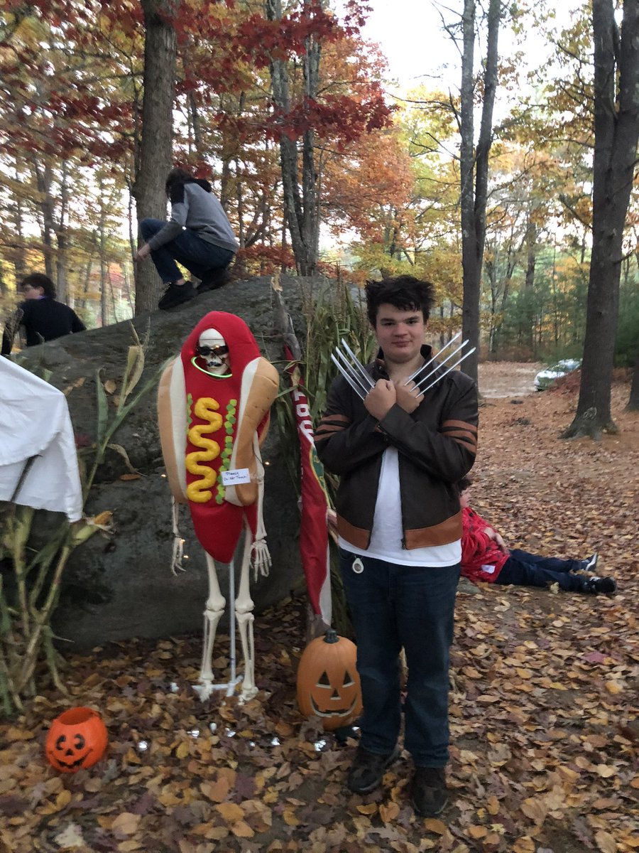 JessicaTurgeon's tweet photo. Camp Carpenter Spooktacular https://t.co/1cmVMmQmIw