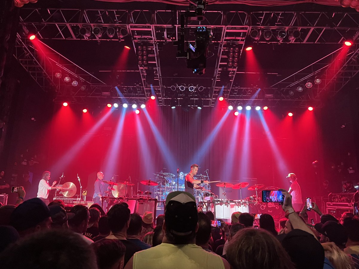 salsa_81's tweet photo. @311 in Chicago https://t.co/eGgmWeK0GM