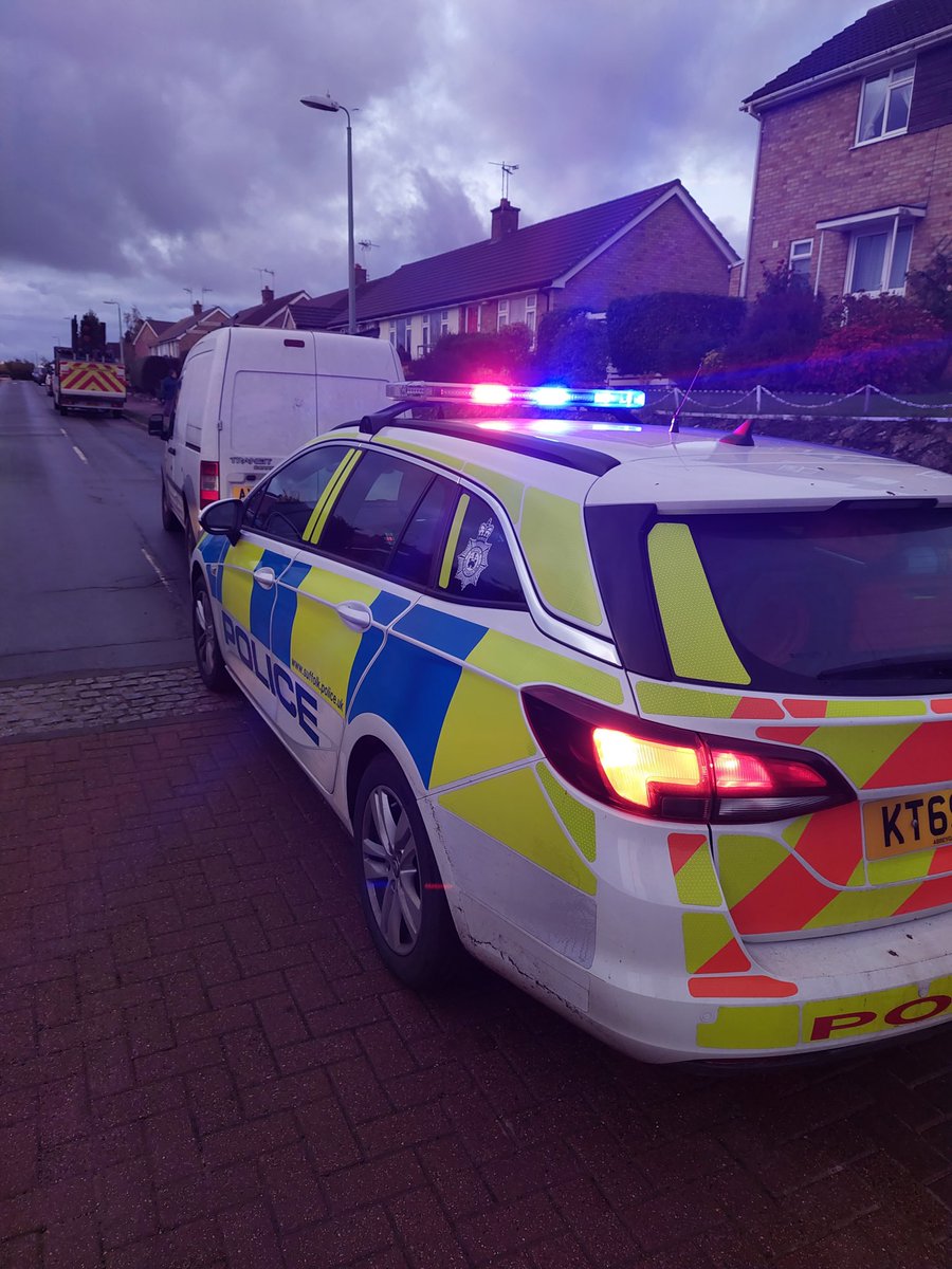 PoliceStow's tweet photo. This vehicle was stopped in the early hours of yesterday morning in #NeedhamMarket. Driver detained for a search under #section23 of #MODA following enquiries and circumstances. Driver subsequently #arrested for #PWITS following the find of suspected psychoactive substances #700 https://t.co/exK90XIrrC