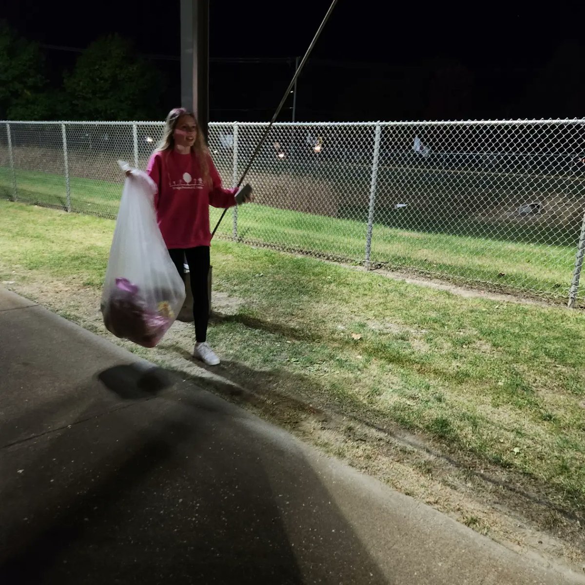NSHSserviceclub's tweet photo. Pink Out Game 💖. After the game 🏈 yesterday the "Clean up Crew" 🚮 were getting the Stadium 🏟 clean. Thank you @nshsijag and @nsrobotics6603 for helping out. We had a blast working together.
#workingtogether #stadiumcleanup #giveback #serviceclub https://t.co/lyaJWnEHYD