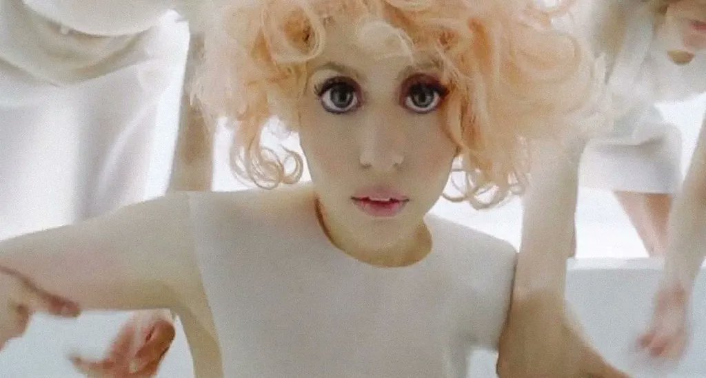 PopCrave's tweet photo. 13 years ago today, @LadyGaga released “Bad Romance.”

The lead ‘The Fame Monster’ single saw massive commercial success, topping charts across the globe and going on to be certified 11x Platinum in the US. It won two Grammys, seven VMAs and is a staple hit of the 21st century. https://t.co/GGTjf7Dzp4