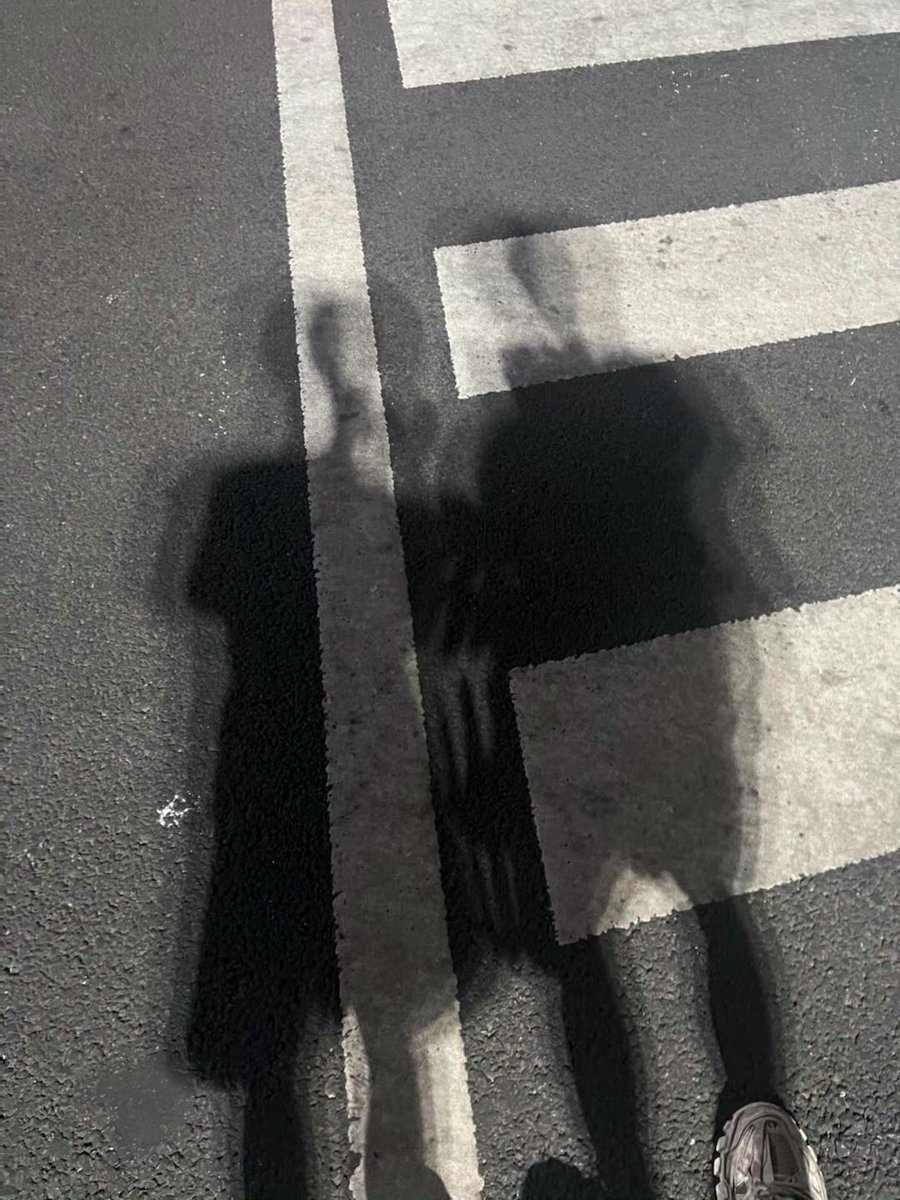 HJY201219's tweet photo. #刘聪陈律 #聪律CP #情侣 https://t.co/ehdiyV6X2N