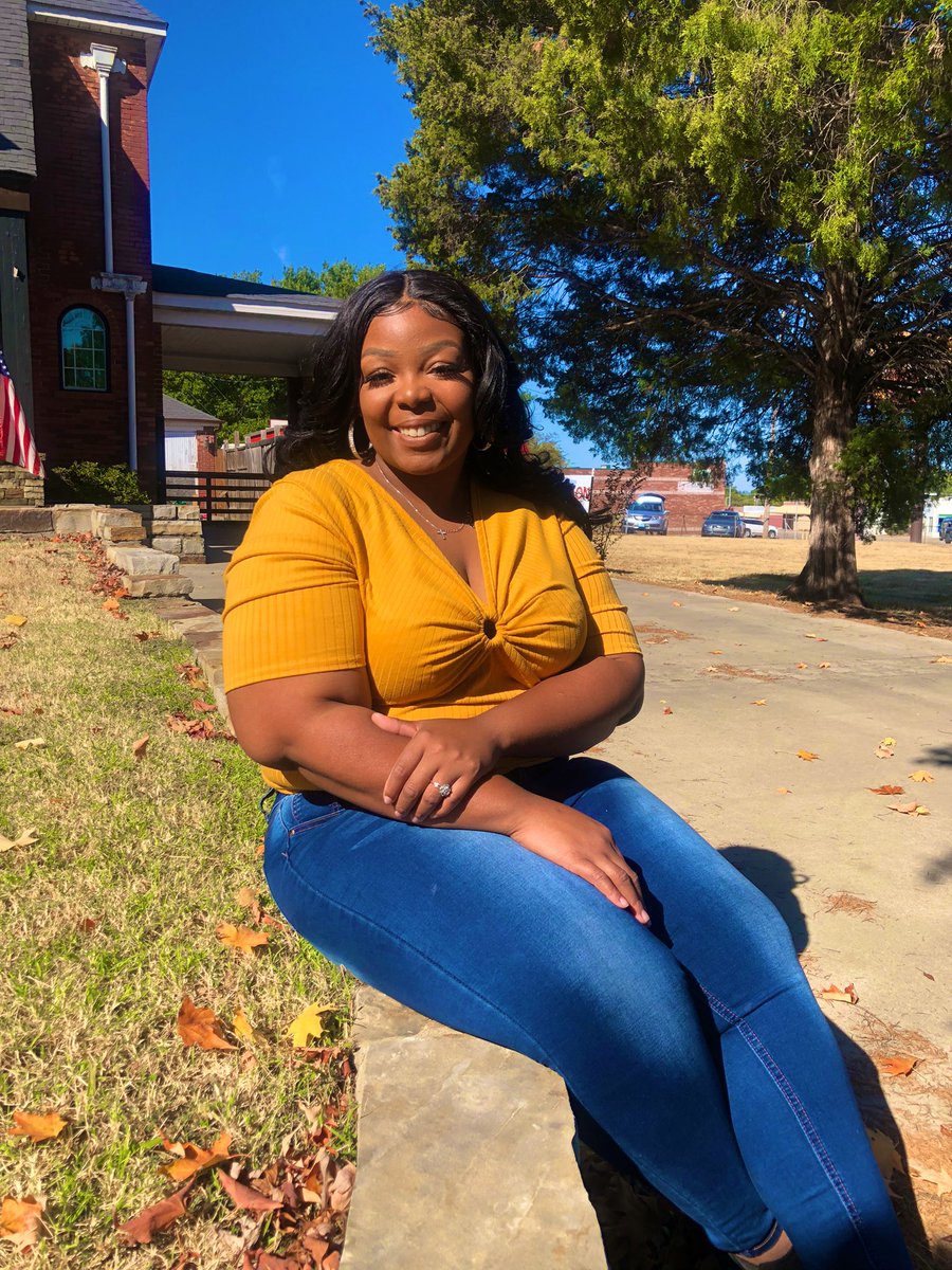 EshLovesYa's tweet photo. Happy Fall Y’all https://t.co/QkFLfQmce3