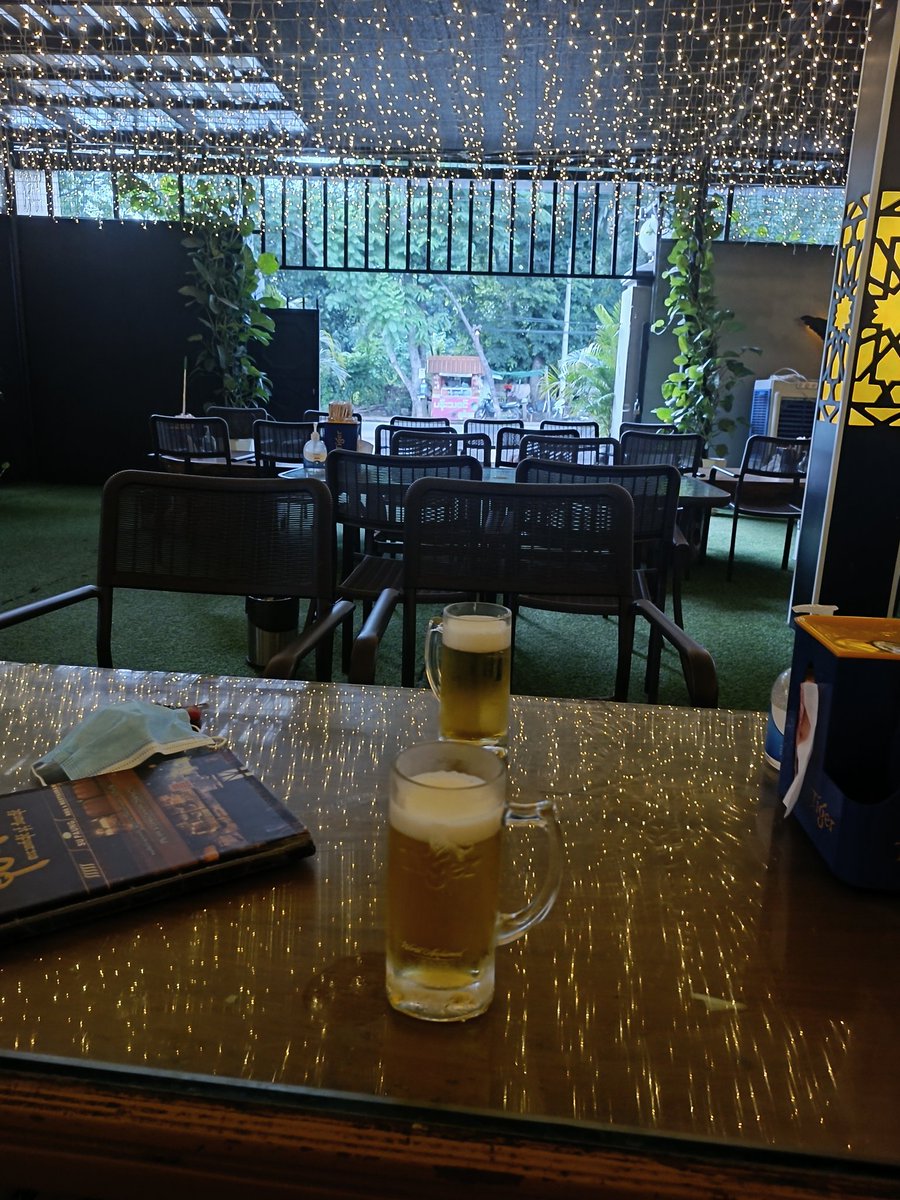 Mdyက broတွေ beer dateရအောင်
မရှိဘူးလား????