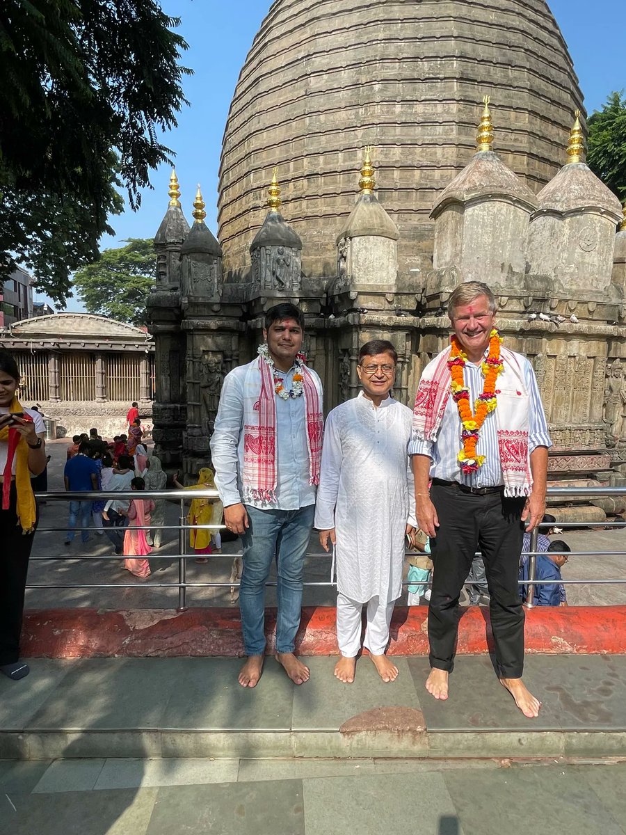 Kamakhya Temple in Guwahati 🇮🇳, Assam celebrates the woman by making her the Center of power! Visited the temple & experienced the energy! buff.ly/3Sh9oNJ