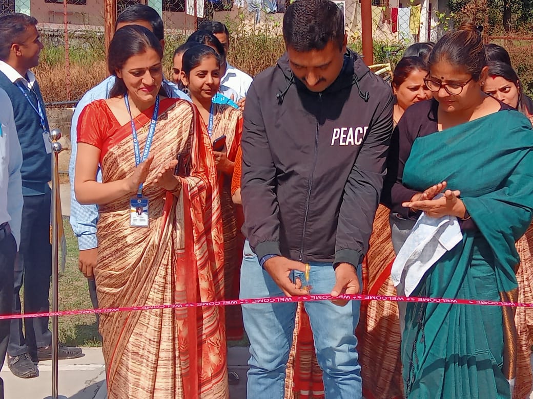 AlmightyPublic's tweet image. #Almightypublicschool #Exhibition #knowledgeandskill

"𝑰𝒎𝒂𝒈𝒊𝒏𝒂𝒕𝒊𝒐𝒏 𝒊𝒔 𝒎𝒐𝒓𝒆 𝒊𝒎𝒑𝒐𝒓𝒕𝒂𝒏𝒕 𝒕𝒉𝒂𝒏 𝒌𝒏𝒐𝒘𝒍𝒆𝒅𝒈𝒆. 𝑲𝒏𝒐𝒘𝒍𝒆𝒅𝒈𝒆 𝒊𝒔 𝒍𝒊𝒎𝒊𝒕𝒆𝒅. 𝑰𝒎𝒂𝒈𝒊𝒏𝒂𝒕𝒊𝒐𝒏 𝒆𝒏𝒄𝒊𝒓𝒄𝒍𝒆𝒔 𝒕𝒉𝒆 𝒘𝒐𝒓𝒍𝒅.” - 𝑨𝒍𝒃𝒆𝒓𝒕 𝑬𝒊𝒏𝒔𝒕𝒆𝒊𝒏