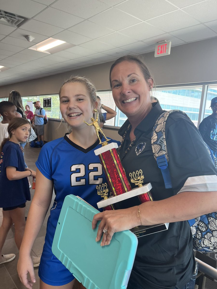 kerduncschae's tweet photo. @ravens_anthony 7th Grade B taking 3rd place in the @CFISDAthletics Tournament today!  Way to go Ravens! #kryseesissy @DrAnthonyMS @VogtislikeVote @LisnorysC @ray_zepeda1 @CyFairISD @terib05 https://t.co/AmgNWXi4aa