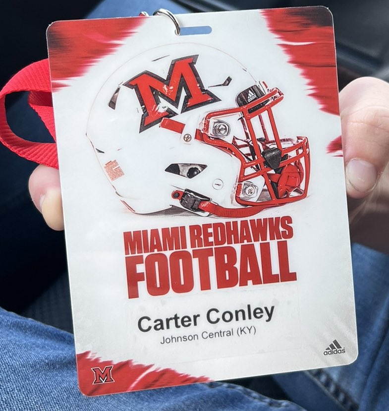 mikecon42943703's tweet photo. Made the 4 hr drive with @carterconley7 for the Miami Ohio Game Day Invite today. Absolutely beautiful campus and facilities @RedHawksRecruit @CoadyKeller1 https://t.co/fiGas7RSc1
