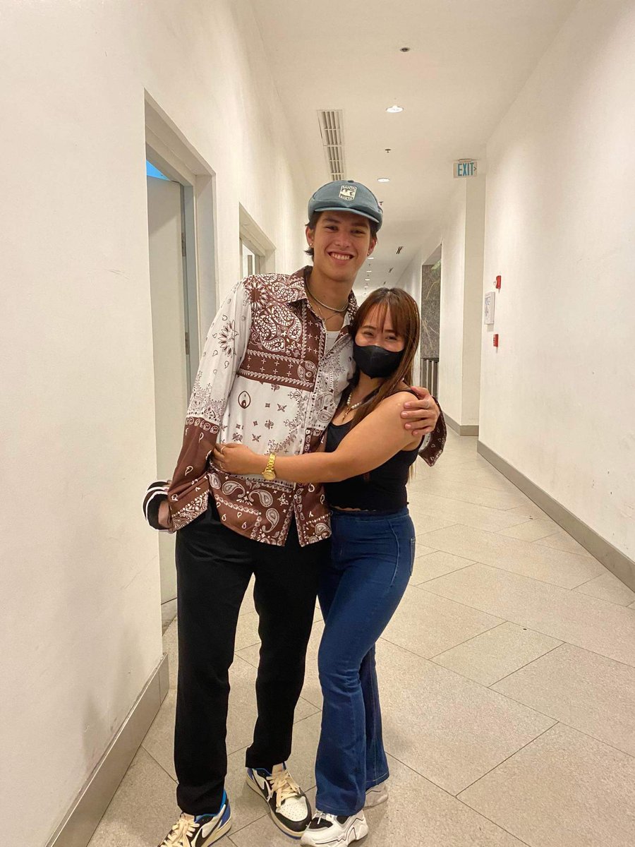 itslyn0902's tweet photo. Nice to see you again Kyle lablab always❣️Thank you til next time🥰🙏 Amping ka pirme❣️ @kyle_echarri ❤️🫶 https://t.co/weTl8cFbe7