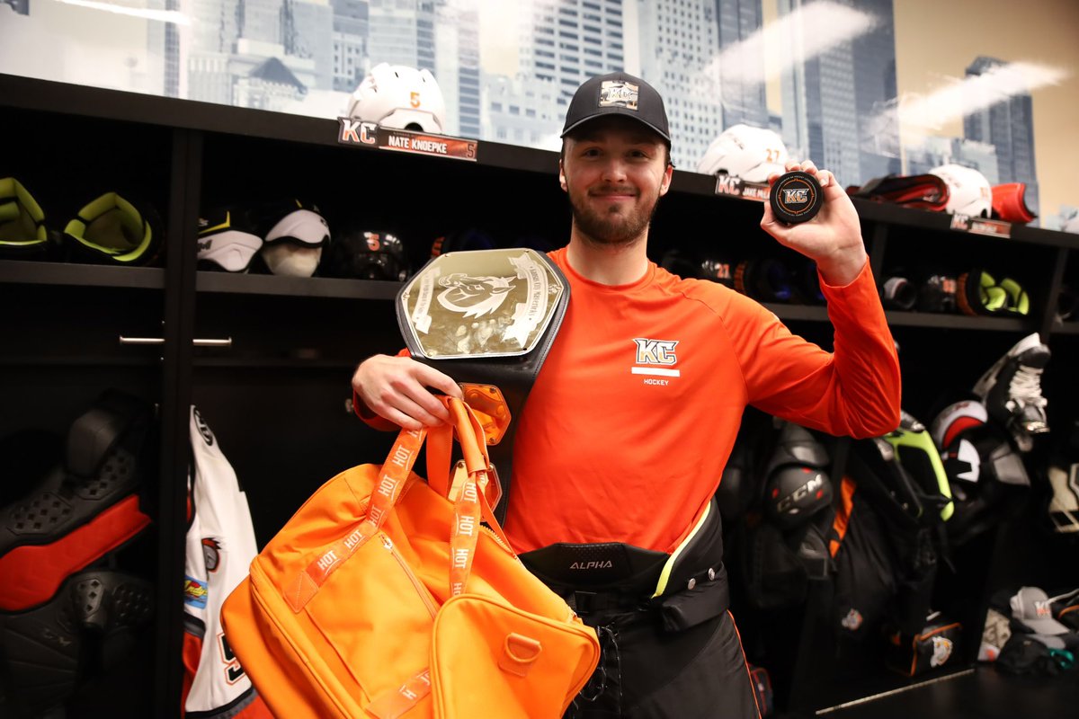 Congratulations to #5 Nate Knoepke on his first professional goal!