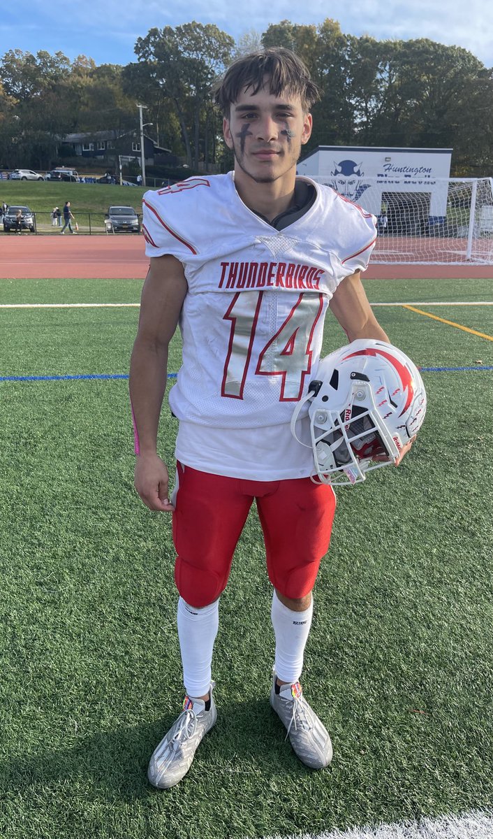 Connetquot Football (@connetquot_fb) on Twitter photo Week 7 Offensive Players of the Week: <a href="/Dennismilano22/">Dennis milano</a> & <a href="/tommy_malvagno/">Tommy Malvagno</a> Both made great catches in leading the T-Birds to victory. Milano had 4-142 & Malvagno had 2-74 & a TD. Malvagno also added 24 yards rushing & a terrific 22 yard punt return. <a href="/LIBLITZ/">LI BLITZ</a> Week 7 Offensive Players of the Week: <a href="/Dennismilano22/">Dennis milano</a> & <a href="/tommy_malvagno/">Tommy Malvagno</a> Both made great catches in leading the T-Birds to victory. Milano had 4-142 & Malvagno had 2-74 & a TD. Malvagno also added 24 yards rushing & a terrific 22 yard punt return. <a href="/LIBLITZ/">LI BLITZ</a>
