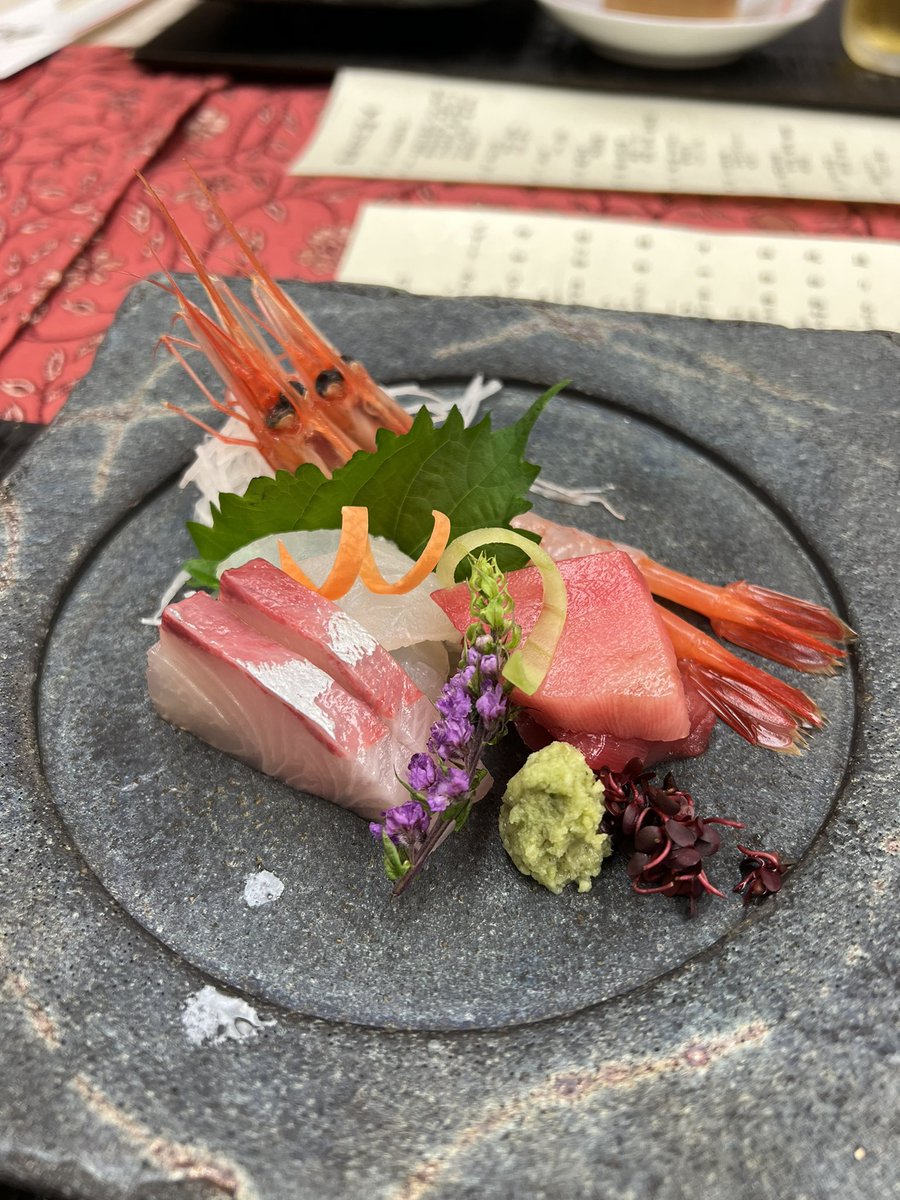 Mickey99aiuto's tweet photo. 厨八十八さんの料理が最高すぎて、また絶対3人でも行きたい✨❤️🙆‍♀️ https://t.co/BsOb6rgLa6