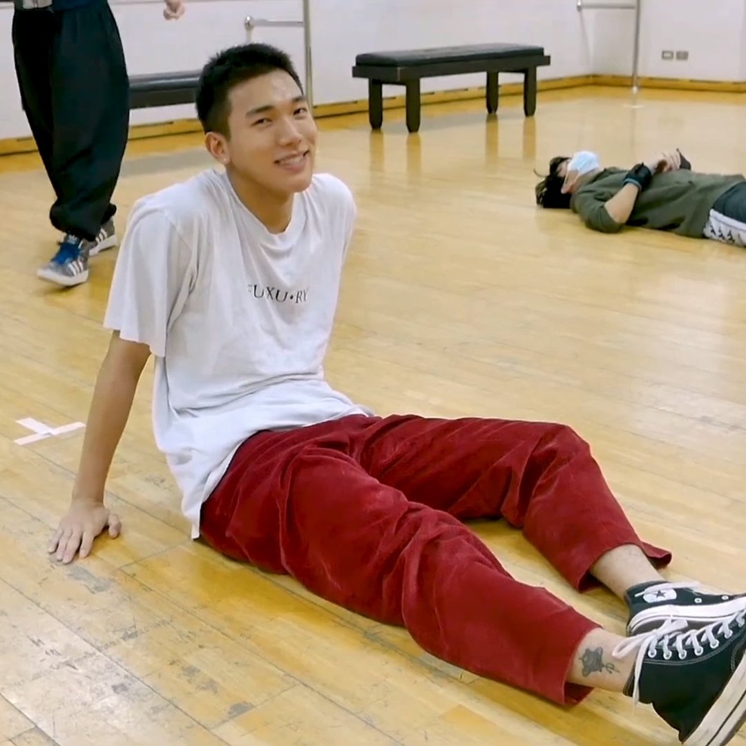 เปนโกลเด้น จะไปต่อยใครได้