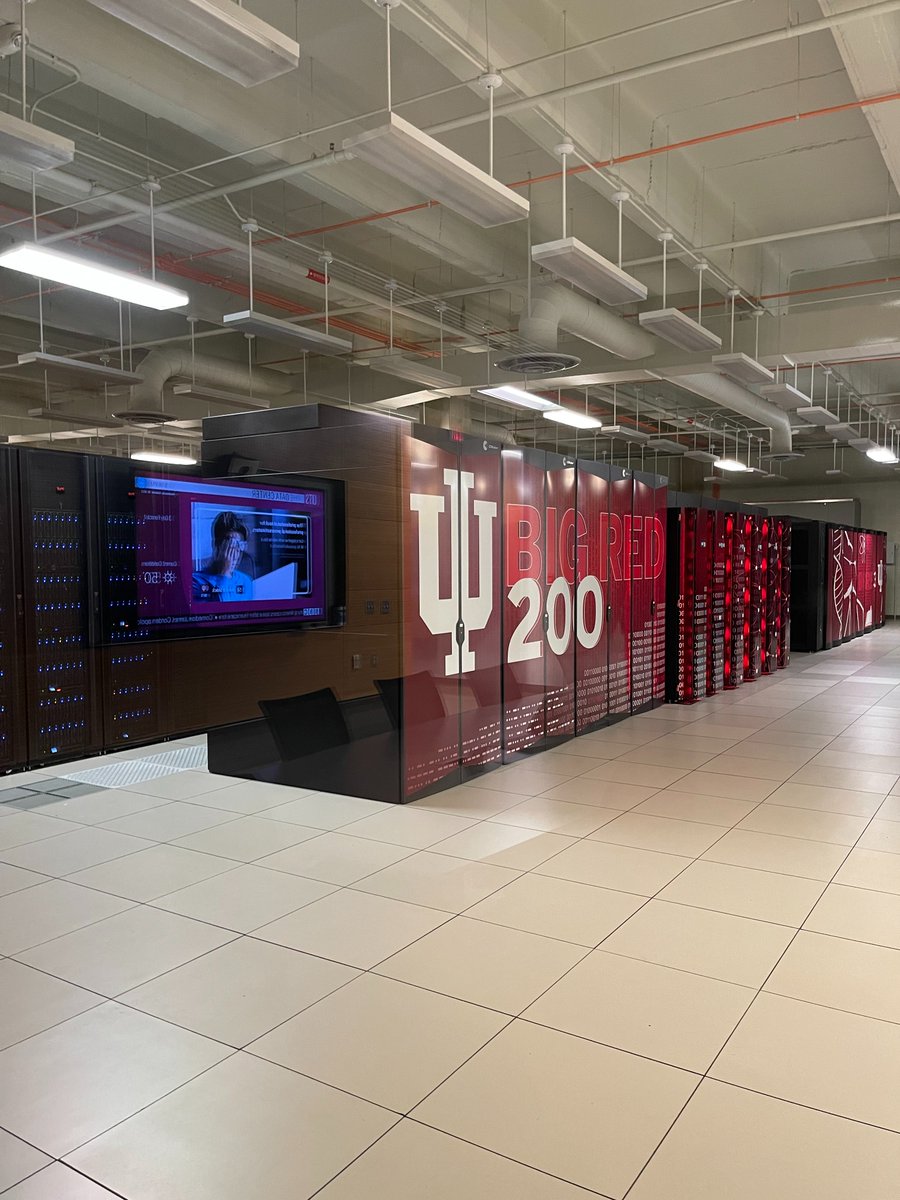 Excited to give one lighting talk at the 2022 NSF Cybersecurity Summit and one seminar talk at Indiana University this week! Have met so many old and new friends in this 4-days and meaningful trip! Thank you, <a href="/TrustedCI/">Trusted CI</a> and Dr. <a href="/dingwen_tao/">Dingwen Tao</a>!