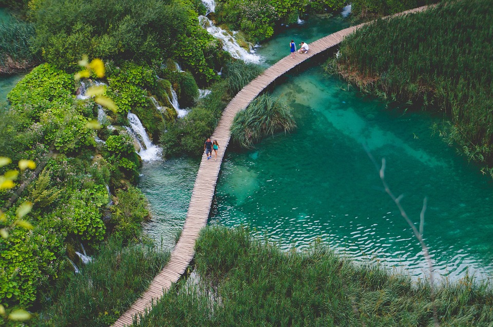 TripaeDotCom's tweet photo. Plitvice Lakes Croatia

#travel #airticket #hotel #plitvice #lakes #croatia  #plitvicelakes #nature #croatian https://t.co/b5subyRuJD