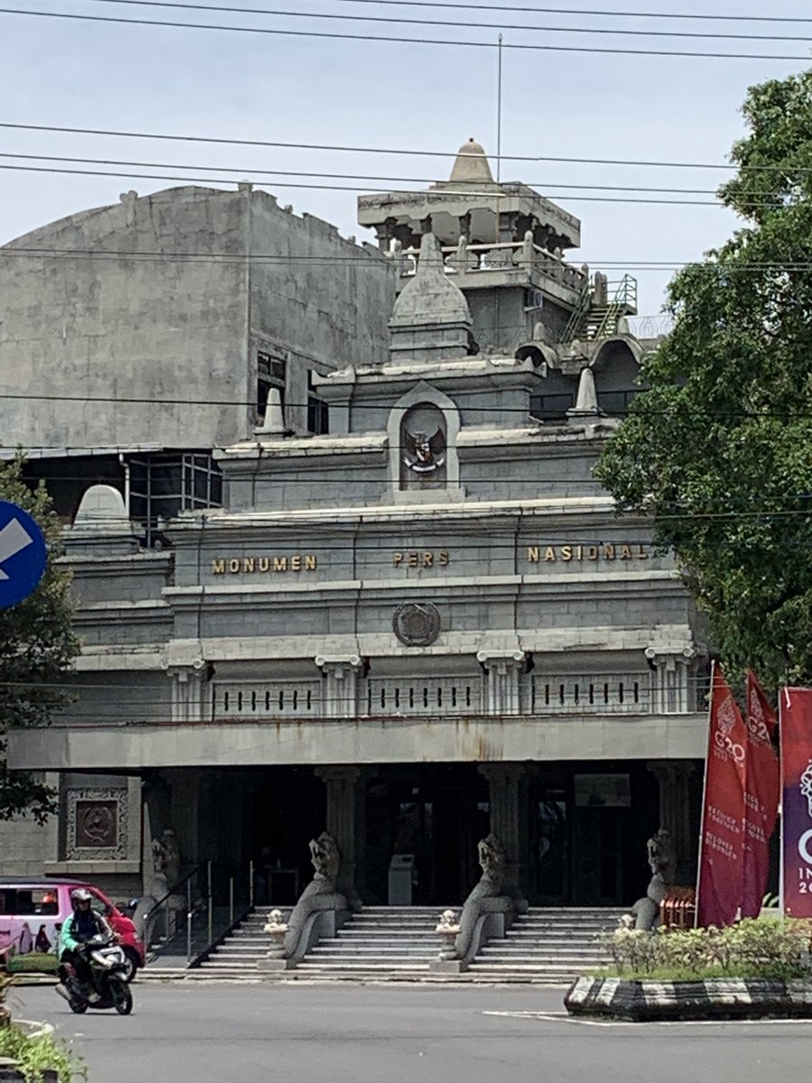 Tania16507180's tweet photo. Yuk kepo in apa itu monumen pers ?                #komunikasiumy #umyogya @fajarjun @komunikasiumy @umyogja @monumenpers https://t.co/kaf86kYdyI