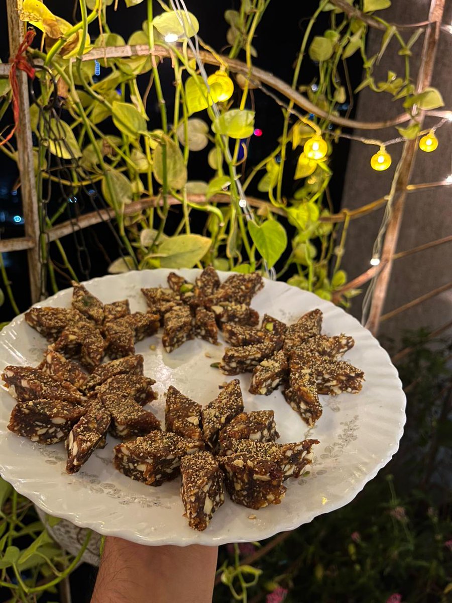 imperfect_tosh's tweet image. Made sweets for the first time
#HappyDiwali2022