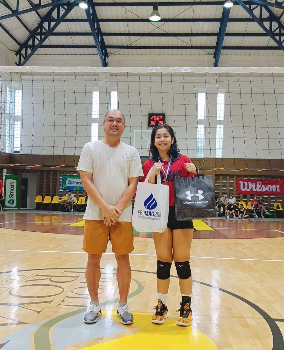 JuliaDelFP's tweet photo. Julia won Best Setter Award and her team bagged first place in Smart Volleyball Tournament 👏 So proud of Julia from Spiker to Best Middle Blocker and now a setter 😉

Congratulations Julia and to the team Ravens ❤️ https://t.co/WbuvwtelpH
