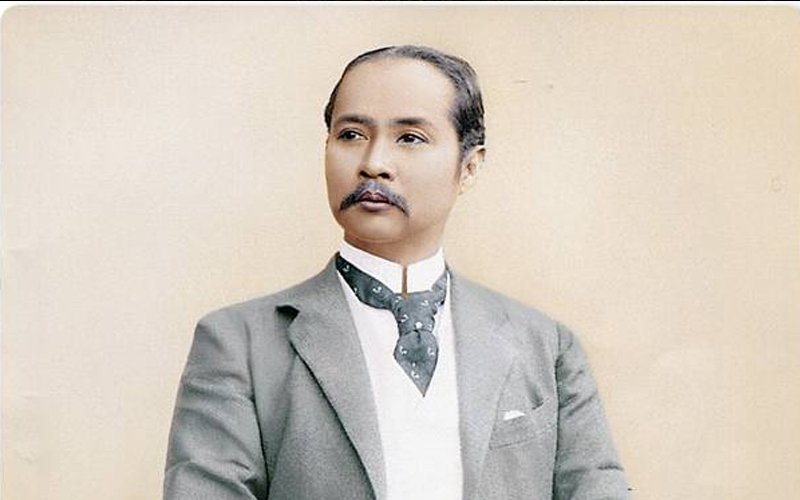 Myland_TH's tweet photo. น้อมรำลึกในพระมหากรุณาธิคุณ พระบาทสมเด็จพระจุลจอมเกล้าเจ้าอยู่หัว🙏💗 https://t.co/kTgQiaR2m1