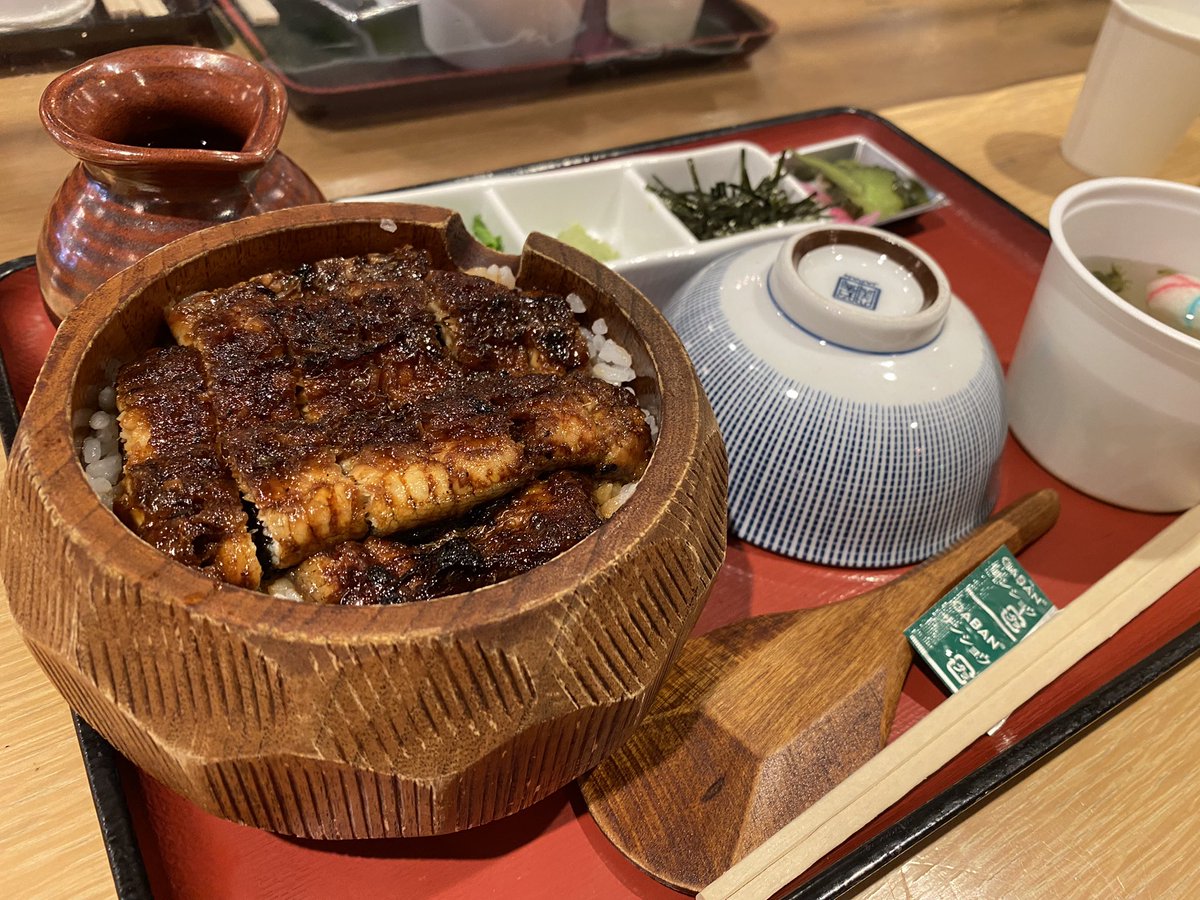 ひつまぶし！！
#愛知旅行 #鰻ま屋 #おさかな市場