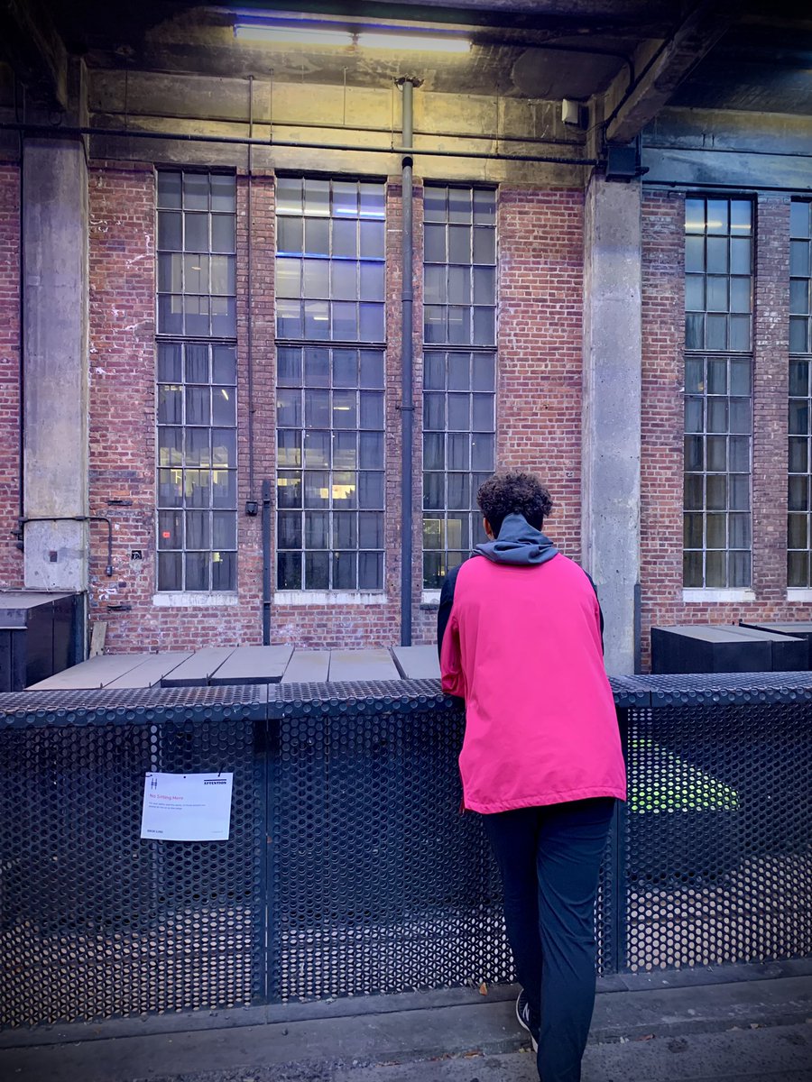 fssenglish's tweet photo. We explored the High Line through the Meat Packing District- four days of walking is catching up with us! 😴 https://t.co/DO2Jh1SKT0