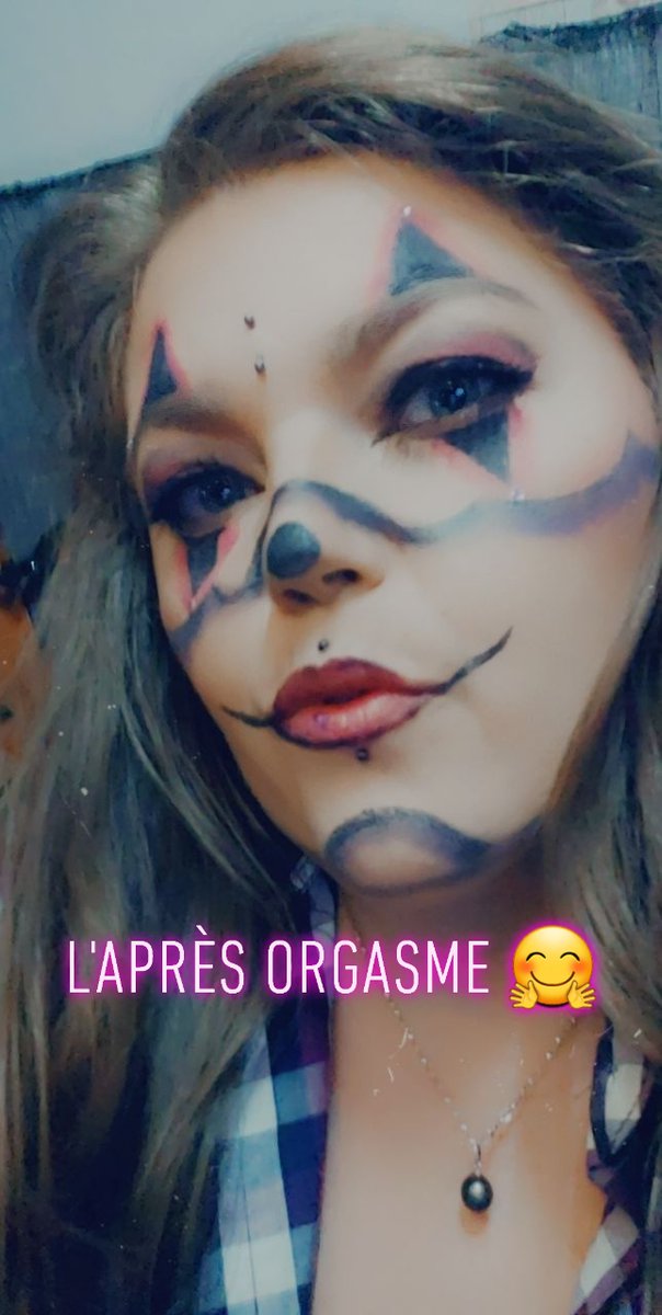 SherineDivine's tweet photo. Un méga orgasme avec Hoyden  et #sabitemagique sur #Cam4 . Merci à #spookyboooster pour le booste 😚 pour notre show #cam4halloween. À demain pour de nouvelles #cochonneries en votre compagnie 😘 https://t.co/D0JLfhVjal