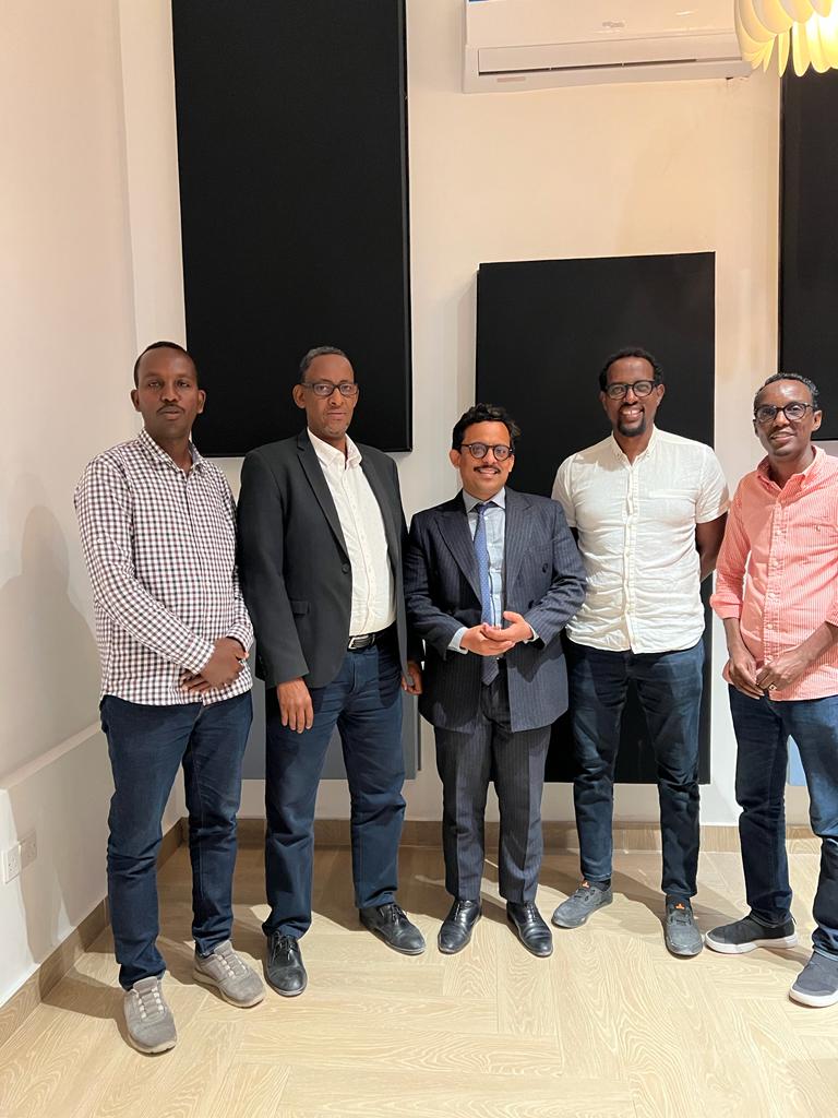 nomad_ndb's tweet image. With @USAIDSomalia to discuss a $60 million project with a significant agricultural component that will focus on drought resistant agriculture as well as strengthen our resilience to climatic shocks in our agricultural systems.