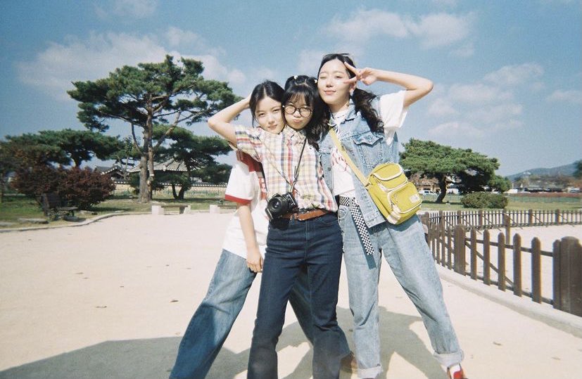 literatilover's tweet image. IM NOT CRYING YOU ARE #20thCenturyGirl