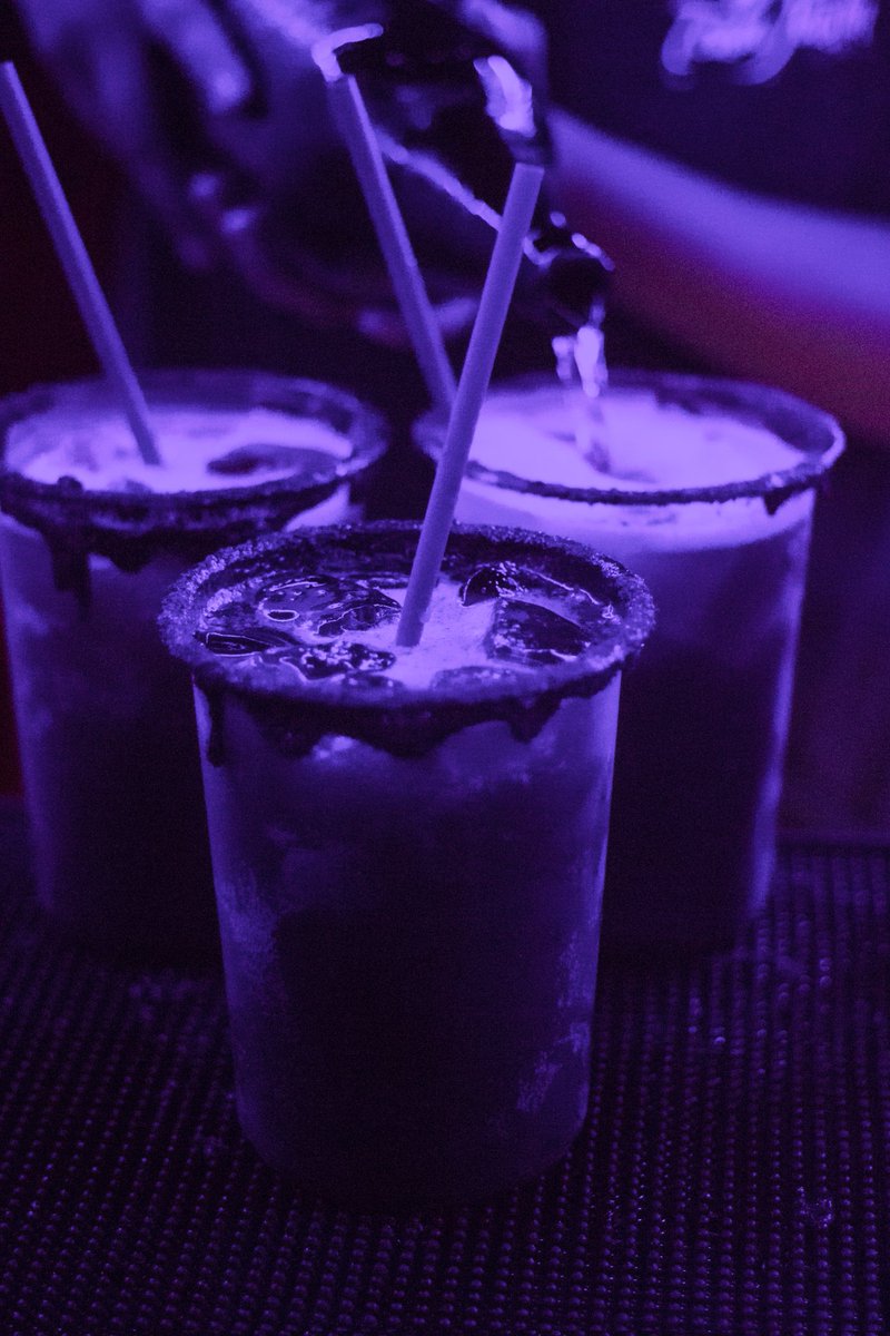 MuteSpeakeasy's tweet photo. Sábado de perrera. (◠ᴥ◕ʋ)
#ModoMute https://t.co/zNtaVgOpCJ