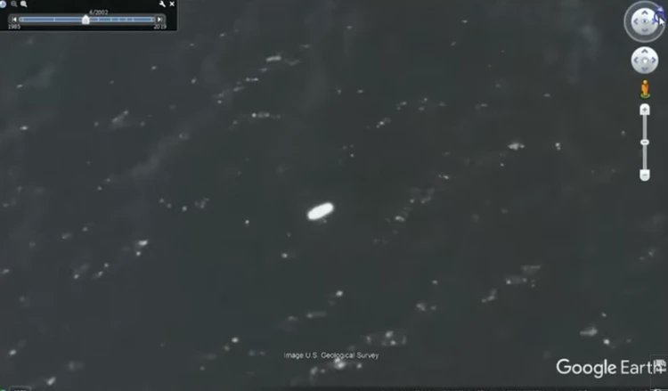 topik122's tweet photo. Alien base found on Earth: Scientists have been following UFOs flying over Antarctica for five years
Source: https://t.co/vJCIvEJrrc #ufotwitter #ufoac #UAPs https://t.co/tNHTwnFUi7