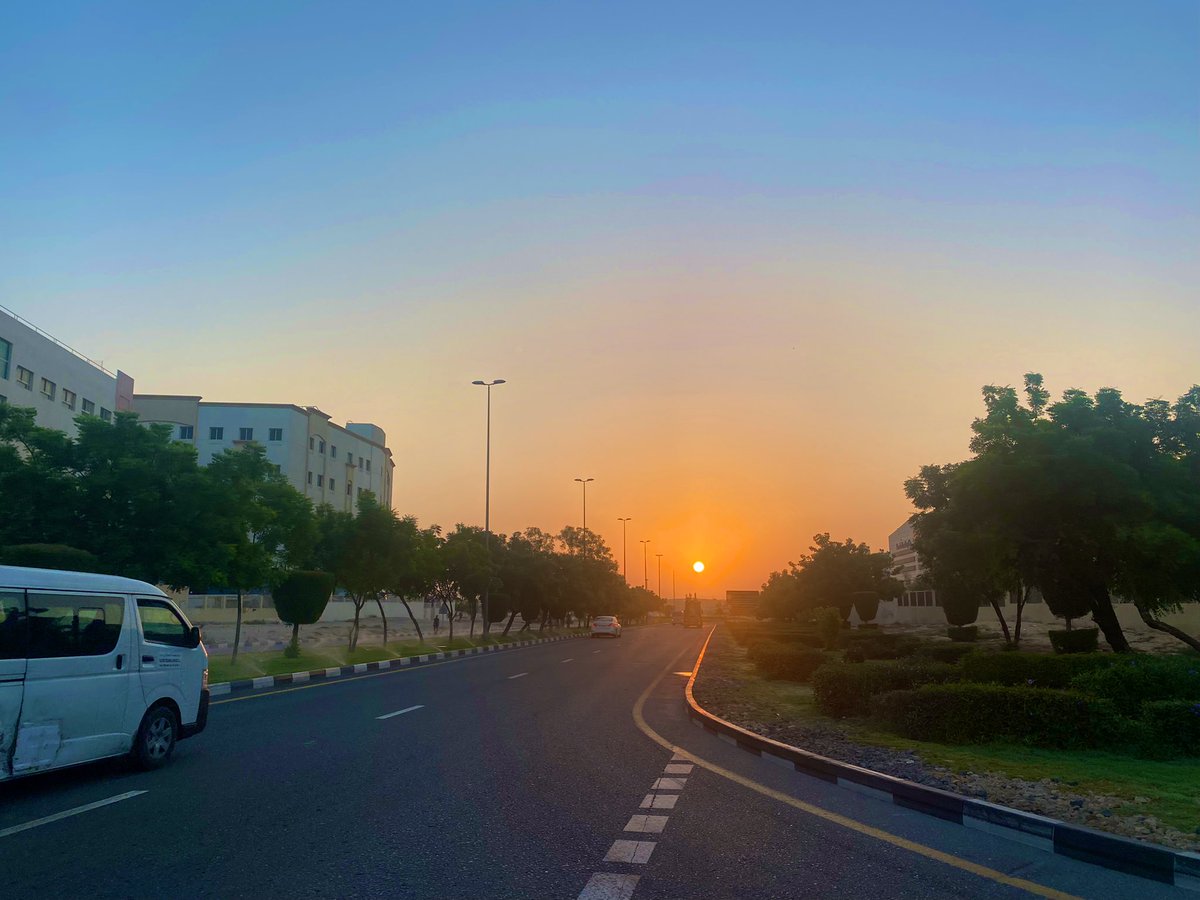 PinkTaxiRunner's tweet photo. My sunrise run in #DIP2 was successfully complet e as the area has but a few missing sections of streets now - I really got to know it ! https://t.co/bLoNmc0oh0