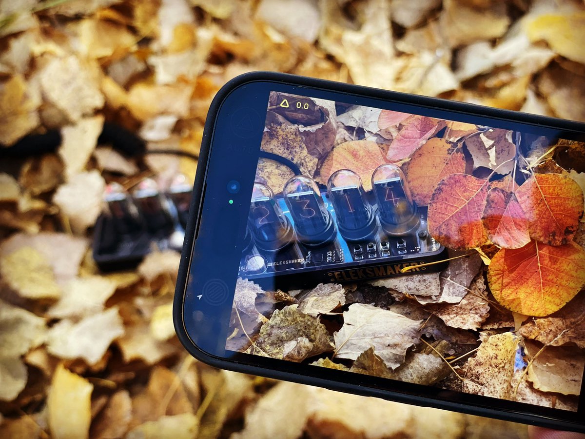 EleksTube's tweet photo. Beautiful and short autumn! #EleksMaker #EleksTube #USBHUB #EleksWFD #fyp #ForYou #ForYouPage #live #fun #diycraft  #mycraft #esp32 #nixietube #banjicraft #deskdecor https://t.co/ZxCbodT8gh