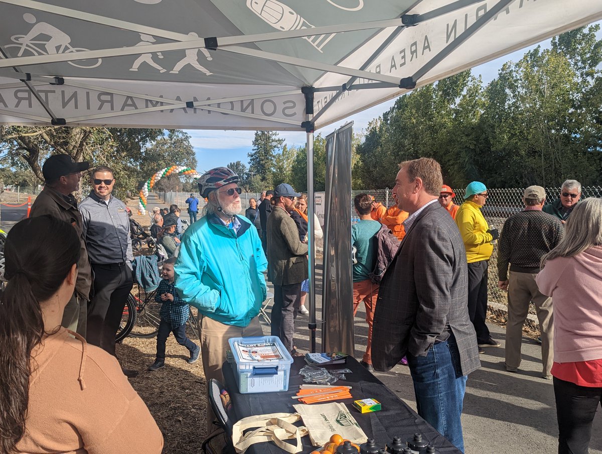 Damon_Connolly's tweet photo. Fantastic to join @SMART and @cityofpetaluma today to celebrate the grand opening of the bicycle &amp; pedestrian pathway connecting east and west #Petaluma from Payran Street to Southpoint Blvd. This is a key connector &amp; represents a promise fulfilled to voters who approved SMART. https://t.co/204y0yfG5R