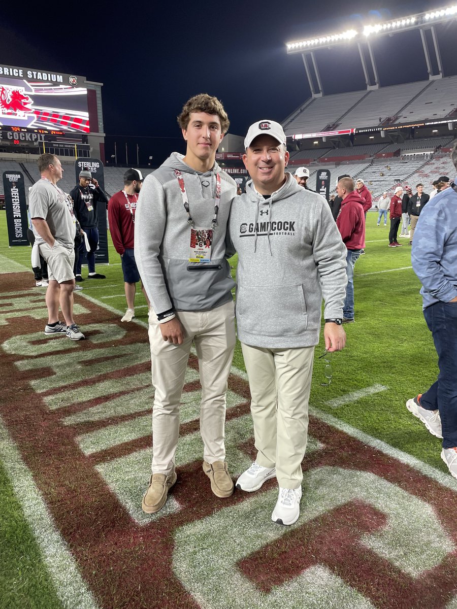 max_schmidly's tweet photo. What a night in Columbia! Atmosphere was electric all night and the hospitality could not have been better! Thanks to @Pete_Lembo for the invite and I cant wait to be back! #COMPETE @myersparkfball https://t.co/8Z0jtT9d1g