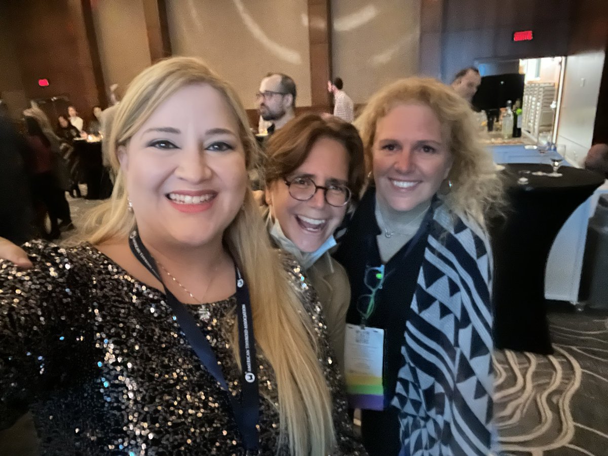 Congratulations @Jasosamd on your new role as President of @AmThyroidAssn All smiles at #ATA2022 So Great to see #Latinas in leadership positions in academia! 🙌🏻 #LatinasInMedicine #Latinasinsurgery