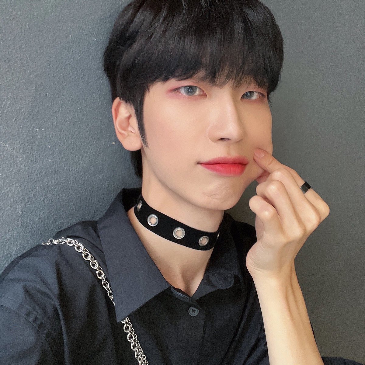 HourlyBlklvl's tweet photo. ♡ 💖 ♡ Hosu ♡ 💖 ♡
#BLACK_LEVEL #블랙레벨 @Blacklevel_twt #Hosu https://t.co/Lk4qd8rtkU