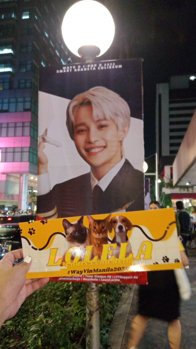 henyanghuilove's tweet photo. uncle kun, uncle yangyang, uncle hendery, and uncle winwin 🫶 

#IPOPU2022MNL 
#TouchMeTeaseMeAtAraneta
#WayVTakesOverManila 
#KUN #HENDERY #WINWIN #YANGYANG @LYYSUPPORTPH https://t.co/s4wZJScPHI