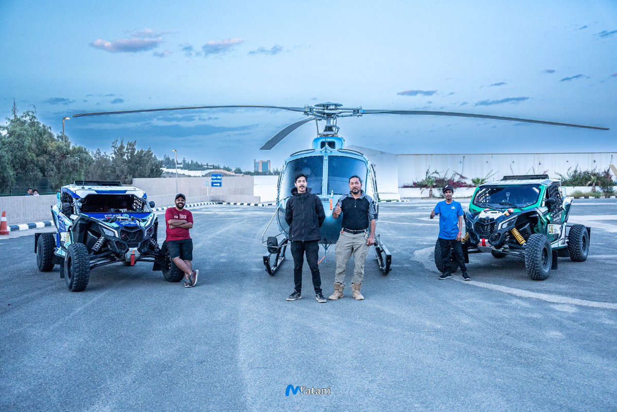 من اعمال فريقنا  #فريق_الحصان_الاسود  توفير سيارة السباق utv  T3  T4 وكل ما يلزم في الراليات من لبس وخوذ وادواة سلامه وتوفير الملاحين والتدريب والصيانة … لغرض المشاركة في السباقات او التصوير او الاستعراض …  drive.google.com/drive/folders/…