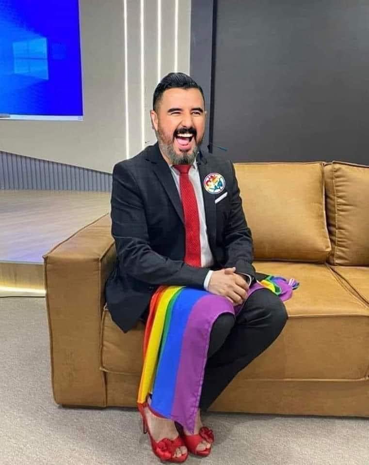 mebv1992's tweet photo. @AlvaritoMorales Desde que le cambio de equipo america no gana jajajaj ahi esta la sal https://t.co/WGkI7RrvJh
